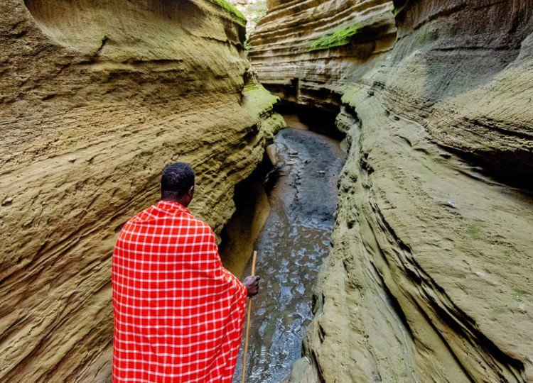 Hell’s Gate National Park